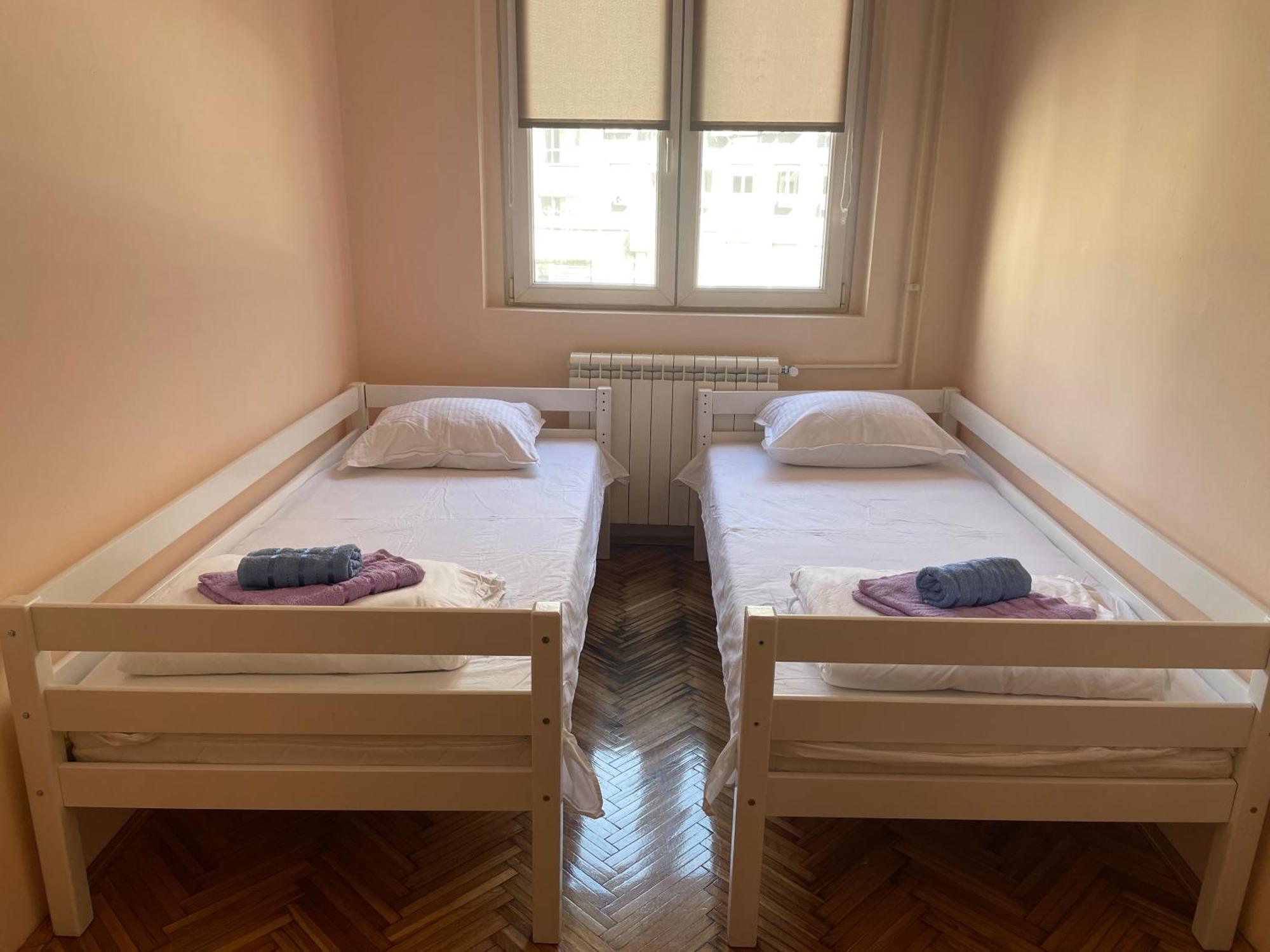 Bg Sunflower Apartment Белград Экстерьер фото